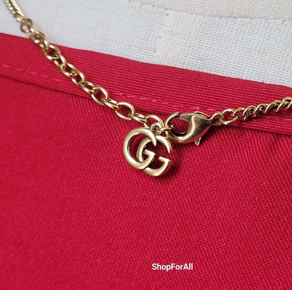 Gucci Gold Necklace with Crystal Details - Picture 12 of 12
